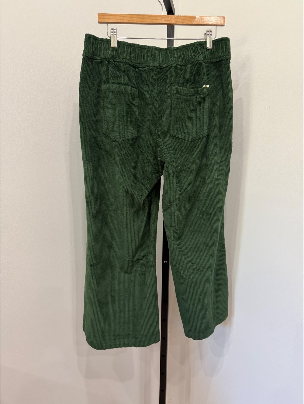 Pact Women's Green Corduroy Wide Leg Pants Size L